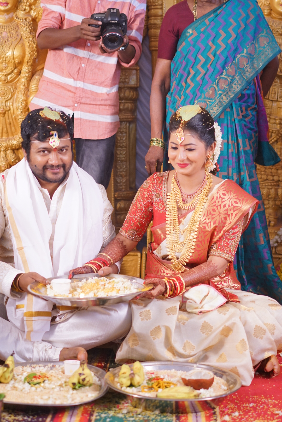 Actor Bobby Simha & Actress Reshmi Wedding Images (1)