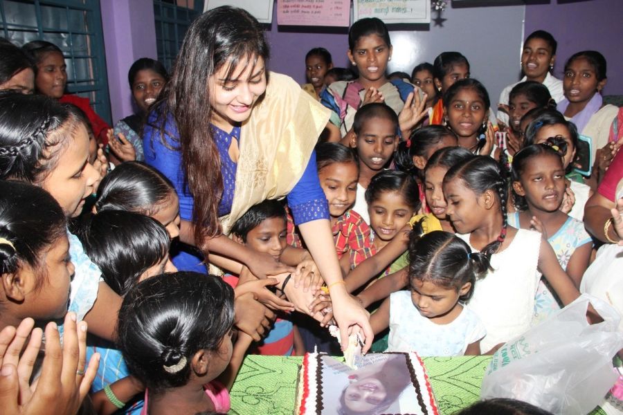 Namitha Birthday Celebrations Stills (12)