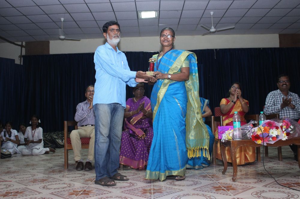 S2S - Service to Society 5th Yr Education AID Programme Meritorious Award Event Stills (22)