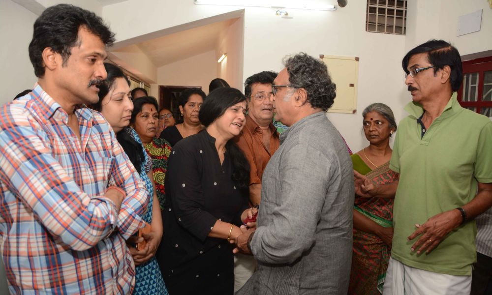 Celebrities Pay Last Respects To Actress Jyothilakshmi (8)