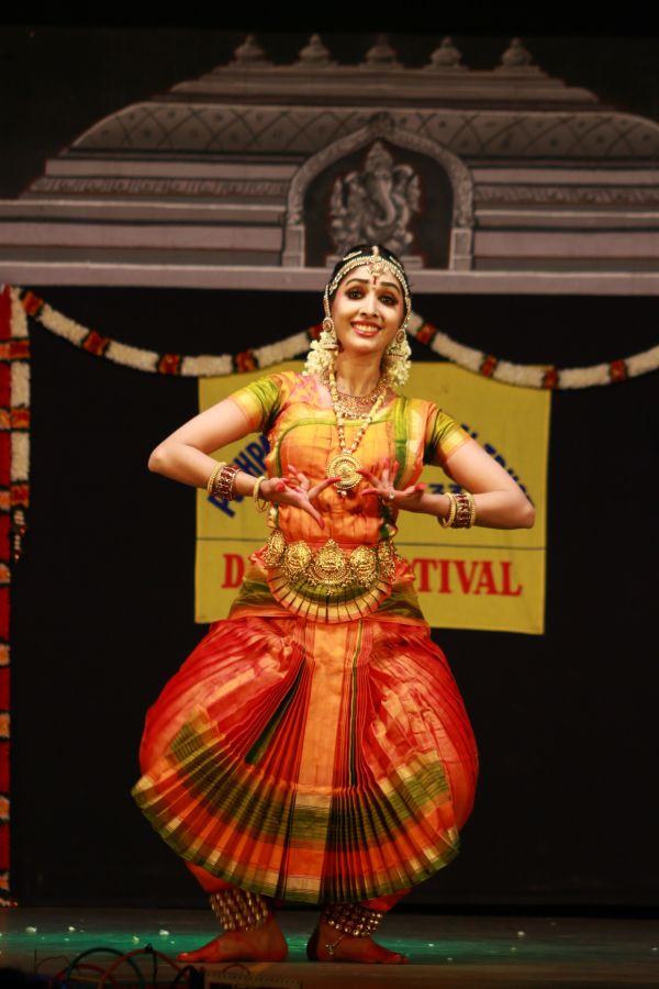 Actress Utthara Unni's Bharathanatyam Recital Event Stills (6)