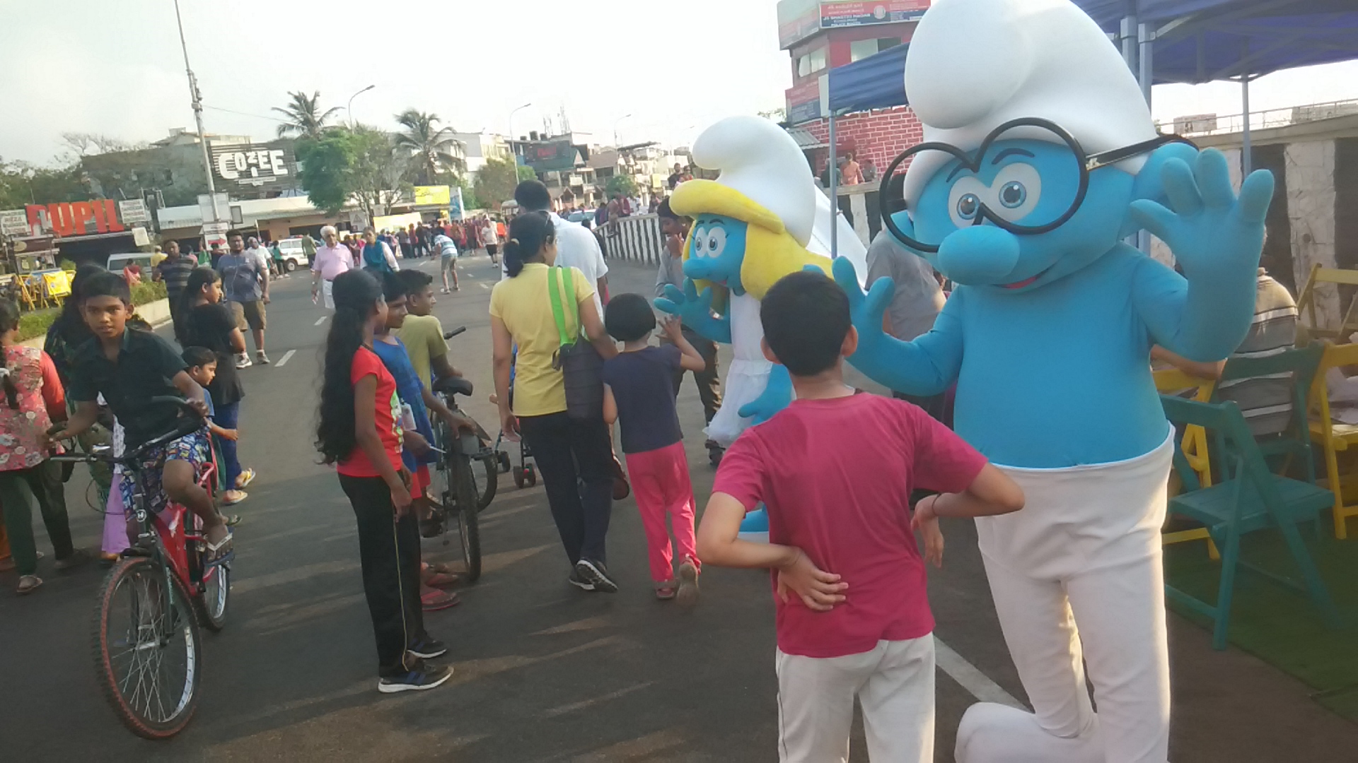 Smurfs Visited Malls, Multiplexes, Schools in Chennai Pics (4)