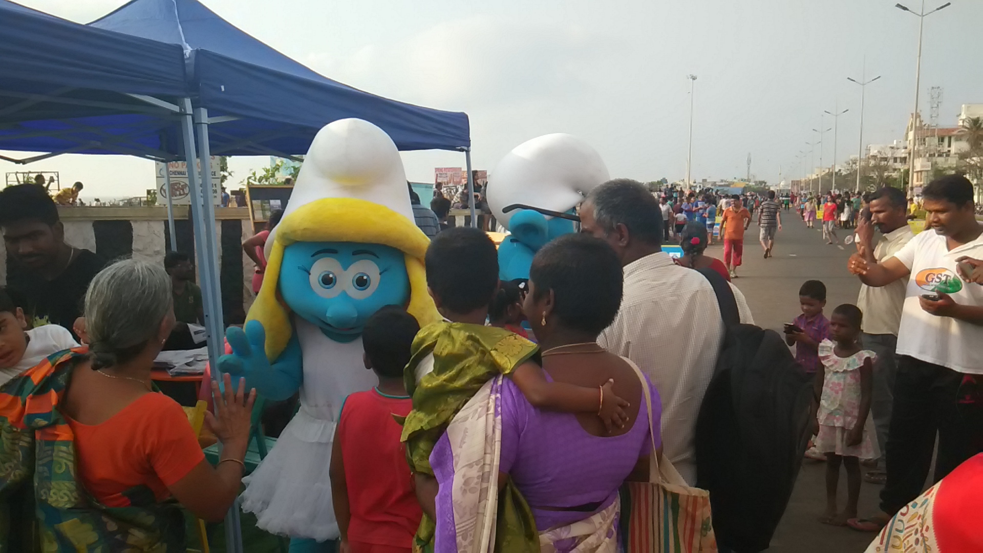 Smurfs Visited Malls, Multiplexes, Schools in Chennai Pics (7)
