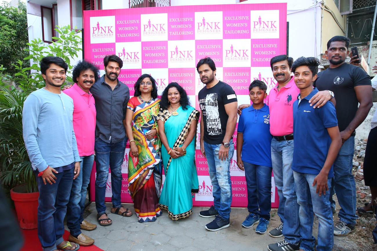 Actor Arya & Shaam Launches 'Pink Designers' Boutique Photos (8)