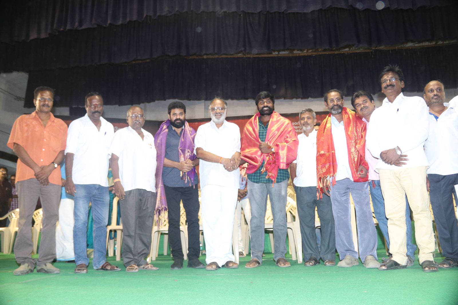 Director SP Jananathan and Vijay Sethupathi Giving 100 Gold Coins To Cine Technicians (66)