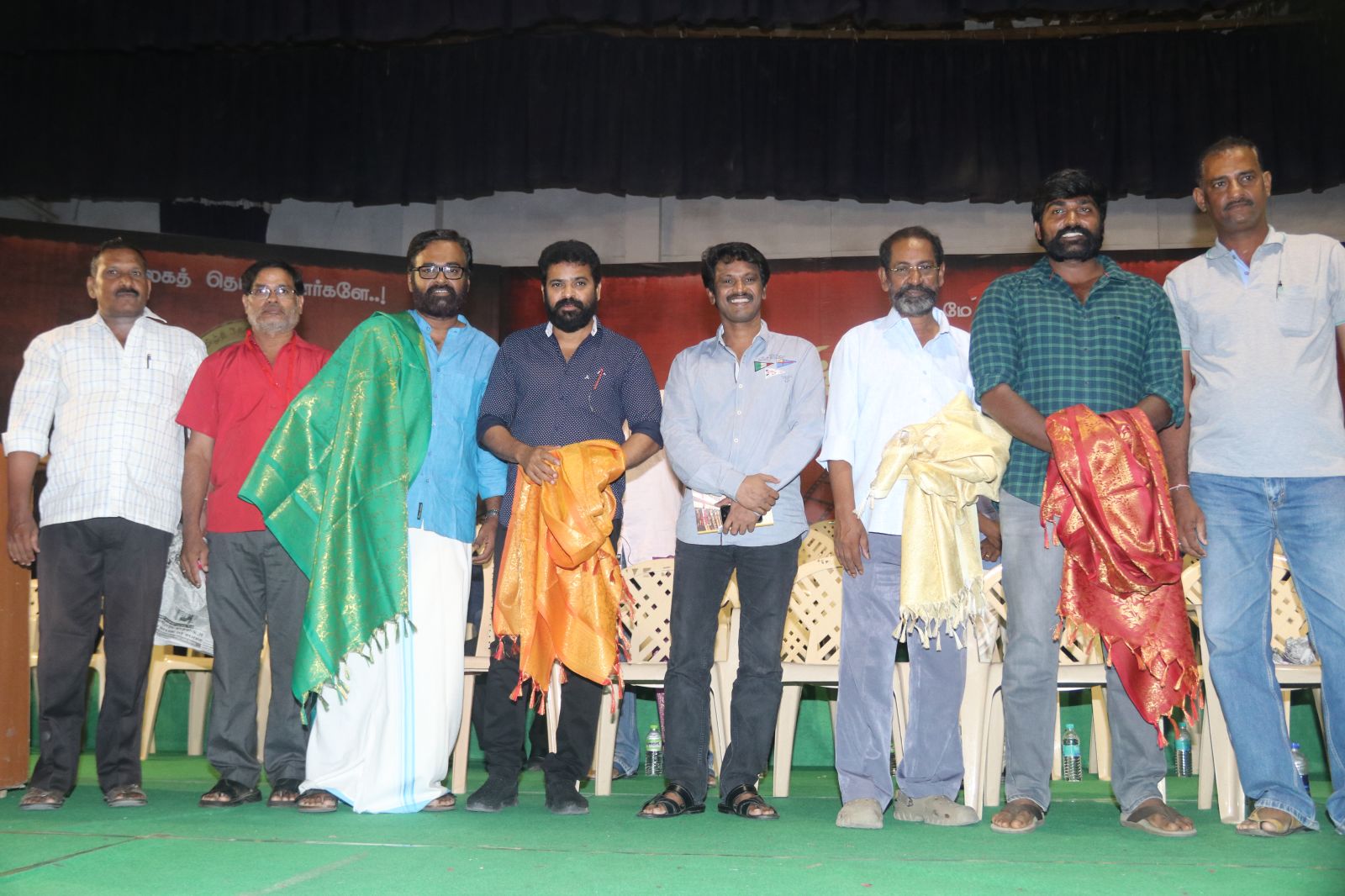 Director SP Jananathan and Vijay Sethupathi Giving 100 Gold Coins To Cine Technicians (67)
