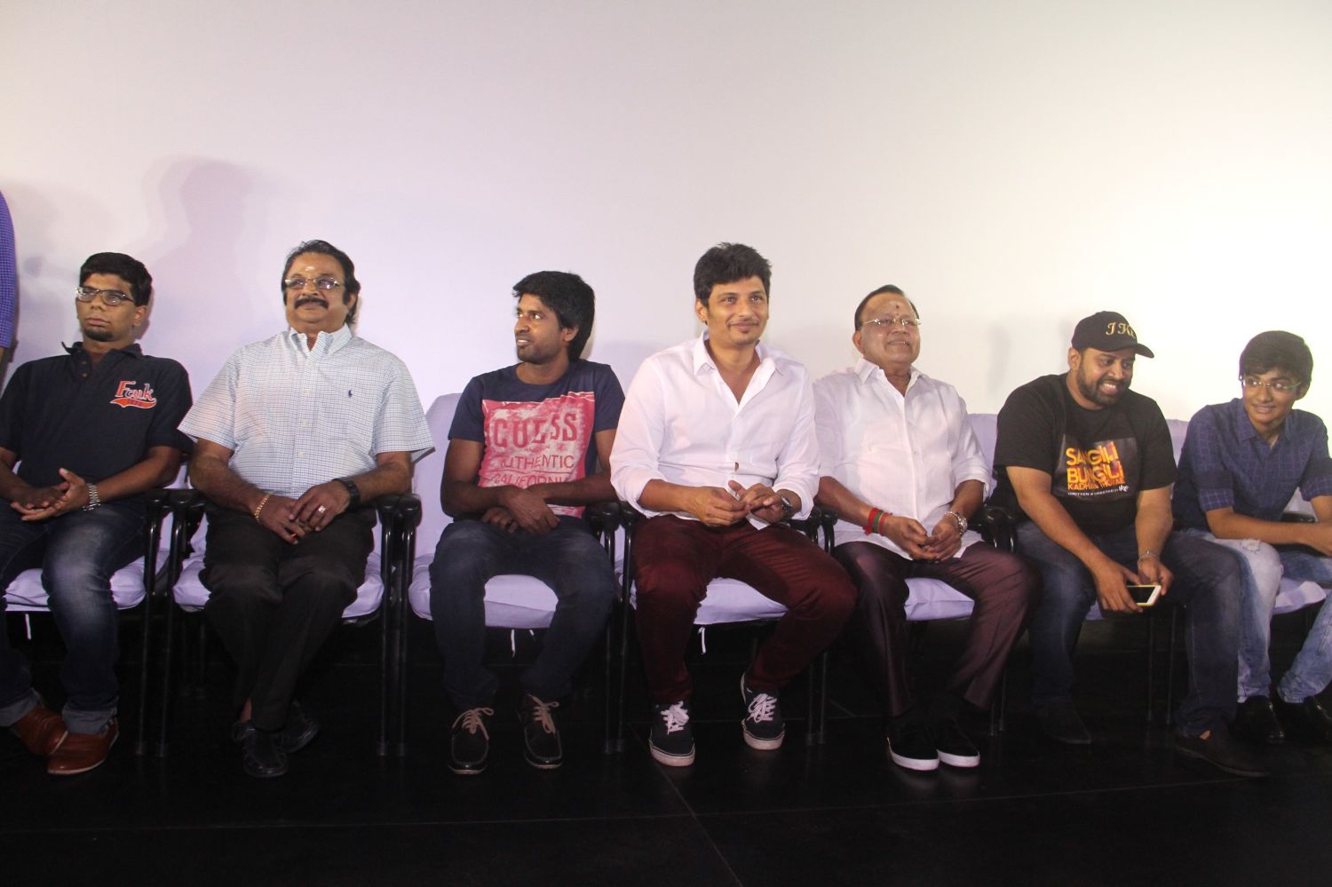 Sangili Bungili Kadhava Thorae Success Celebration at Kamala Cinemas Event Stills (14)