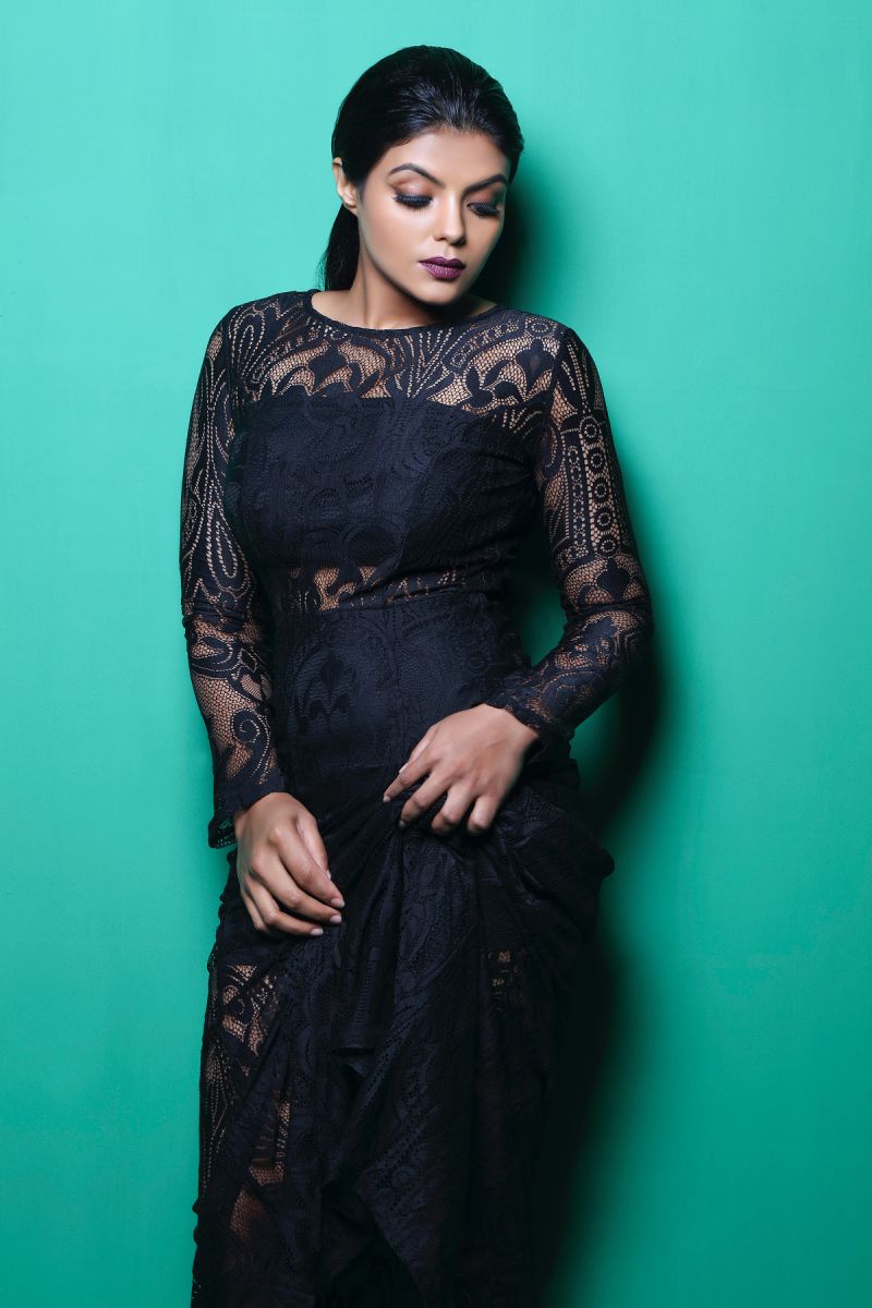 Actress Tejashree Photoshoot Images (5)