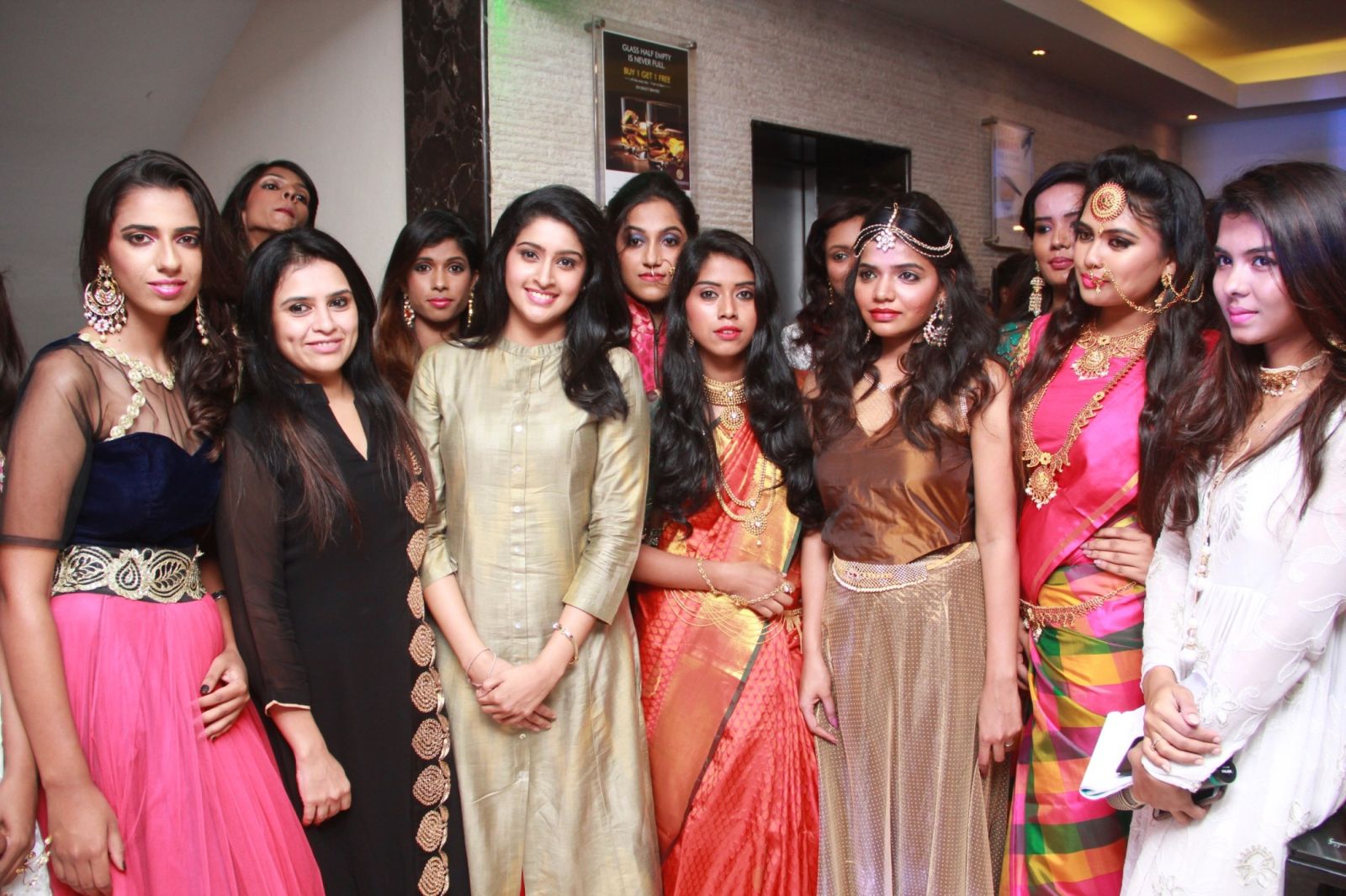 Celebrities at ChillBreeze Presents Indian Ethinic Fashion Show Photos (41)