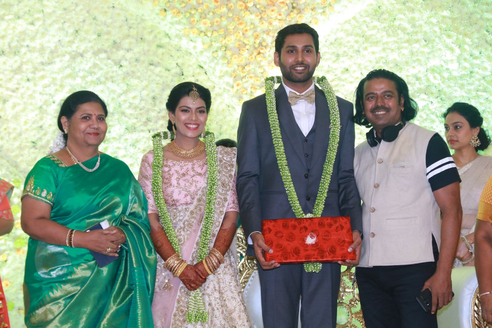 Aadhav Weds Vinodhnie Reception Images (13)