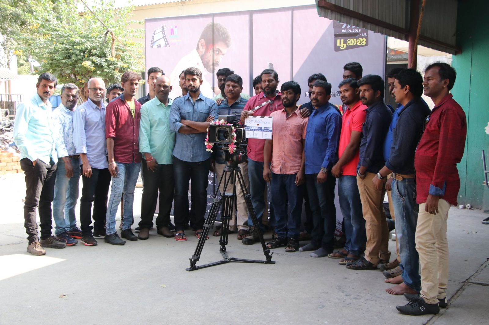 V.Paarivallal M Production Movie Launch Stills (13)
