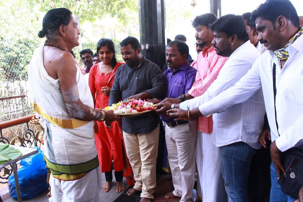 Veerapuram Movie Pooja Images (24)
