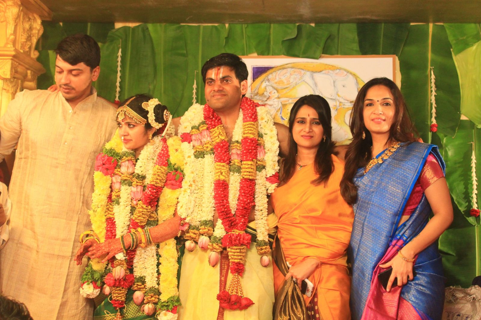 Actor YGee Mahendra's Son Harshavardhana - Shwetha Wedding Pics (10)