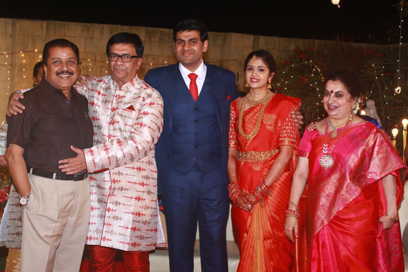 Actor YGee Mahendra's Son Harshavardhana - Shwetha Wedding Reception Stills (35)